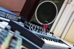 Arturia MicroBrute -Faders Music Store arturia microbrute erikson music 336073