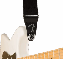 Fender Infinity Strap Locks, Black -Faders Music Store fender infinity strap locks black fmic 303676