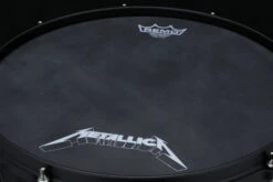 TAMA Lars Ulrich Signature Snare Limited Metallica “Black Album” 30th Anniversary Edition 8 TAMA Lars Ulrich Signature Snare Limited Metallica “Black Album” 30th Anniversary Edition -Faders Music Store tama lars ulrich signature snare limited metallica black album 30th anniversary edition hoshino 905733