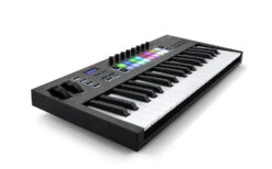 USED Novation Launchkey 37-key Fully Integrated Midi Keyboard Controller, NO BOX -Faders Music Store used novation launchkey 37 key fully integrated midi keyboard controller no box erikson audio 639273