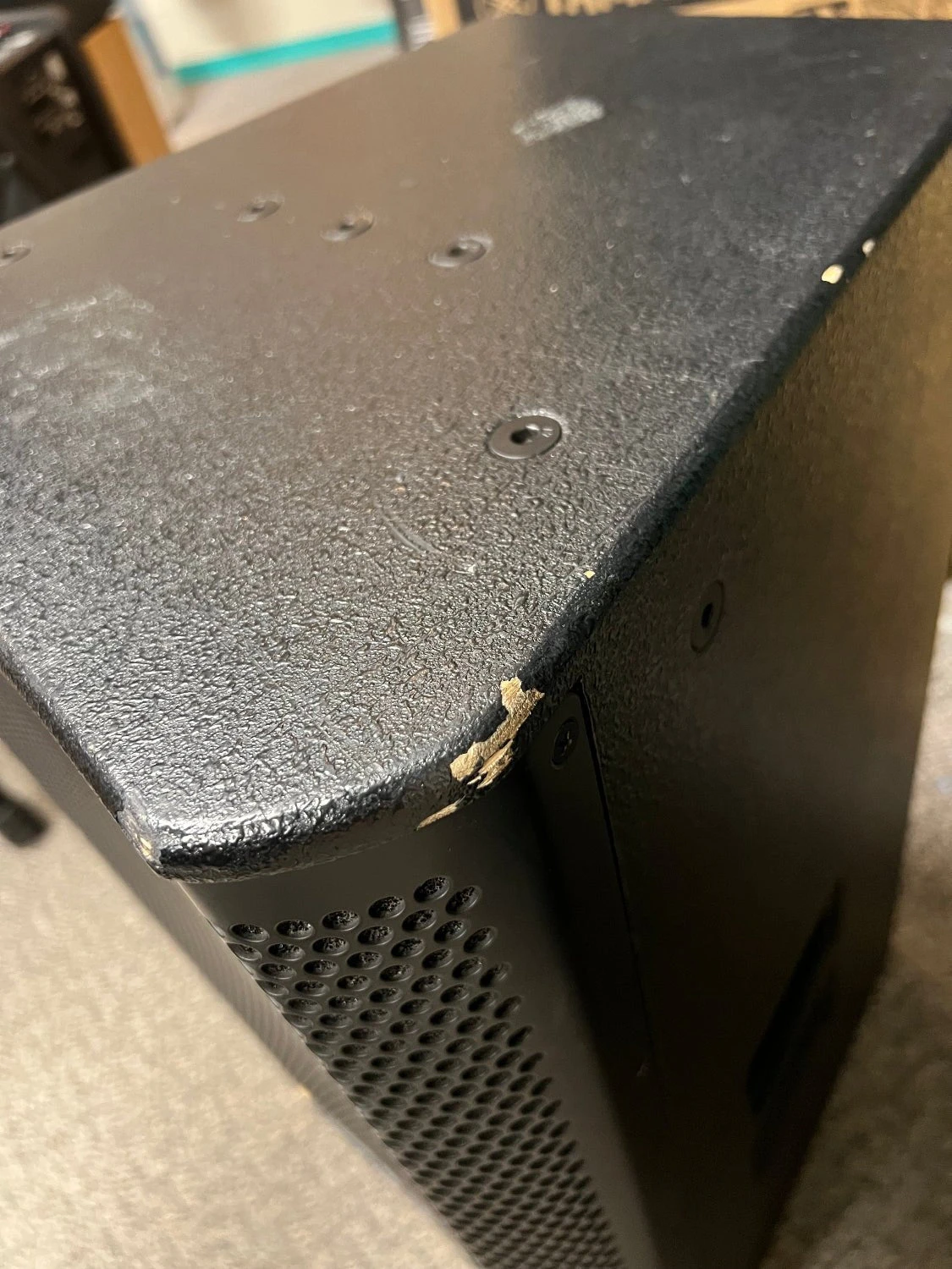 Used QSC E12 Passive 12" Speaker W/ Cover 3 Used QSC E12 Passive 12" Speaker W/ Cover - Image 3